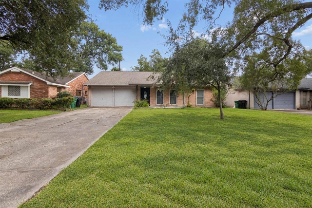 5914 Willowbend Boulevard - Photo 1