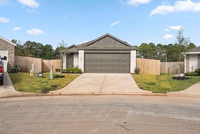 1627 Winwood Drive - Photo 1