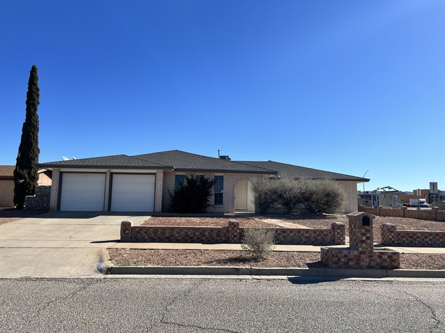 1400 Monte Negro Drive - Photo 1