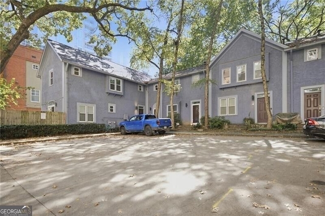 187 12th Street Ne - Photo 1