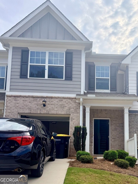85 Chastain Circle - Photo 1