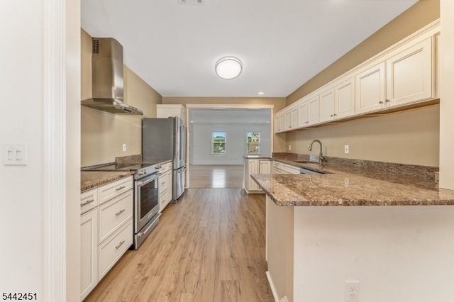 16 Main Street - Photo 1