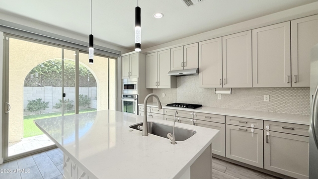 1419 E Town And Country Lane - Photo 1