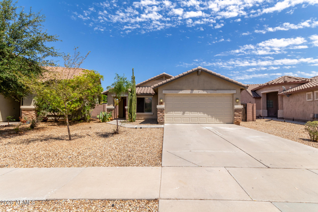 11386 W Lincoln Street - Photo 1