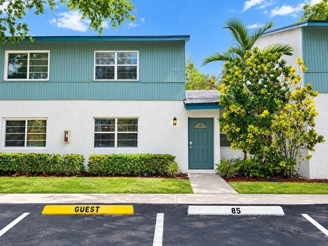 7385 W Sunrise Boulevard - Photo 1