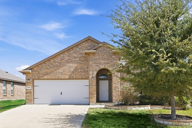 2614 Lavender Lane - Photo 1