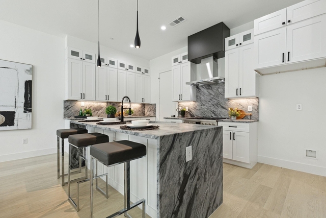426 Melba Street - Photo 1