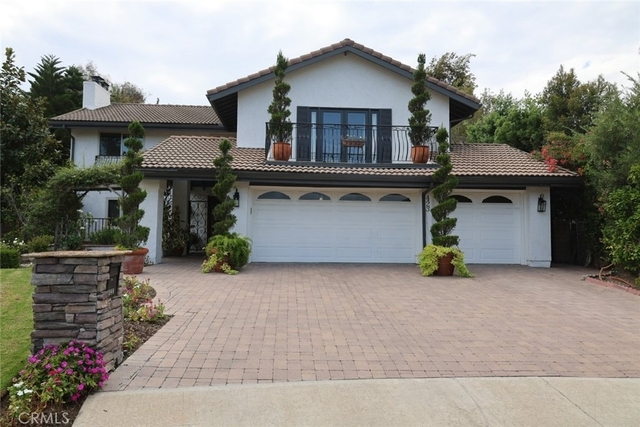 423 S Westridge - Photo 1