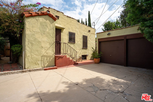 3104 Silver Lake Boulevard - Photo 1