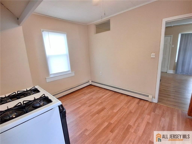 27 Obert Street - Photo 1