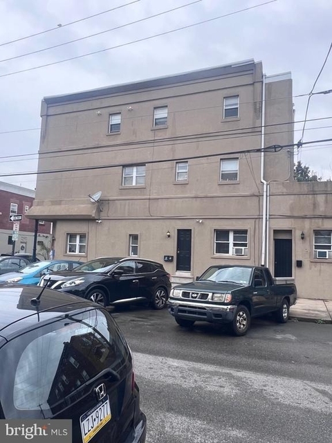 2151 S Hicks Street - Photo 1