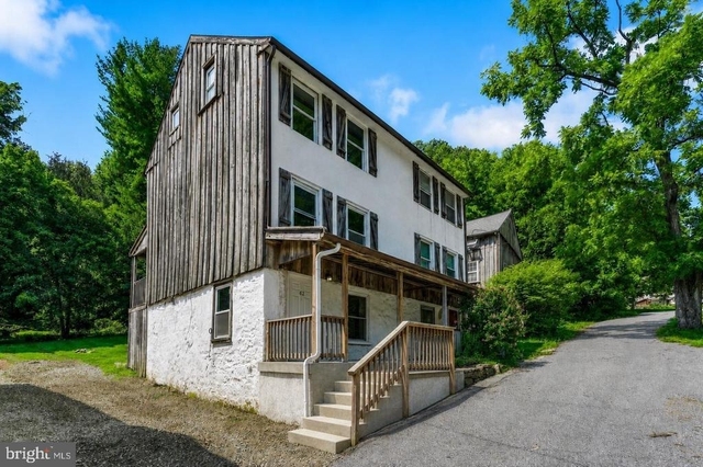 62 Irish Lane - Photo 1