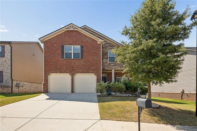 462 Fredrick Drive - Photo 1