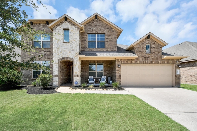 4911 Vergano Villa Drive - Photo 1