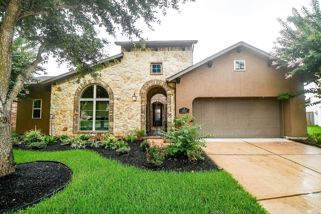 29011 Concan Crossing Court - Photo 1