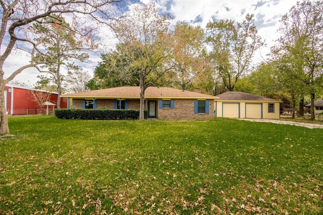 102 Sue Lane - Photo 1