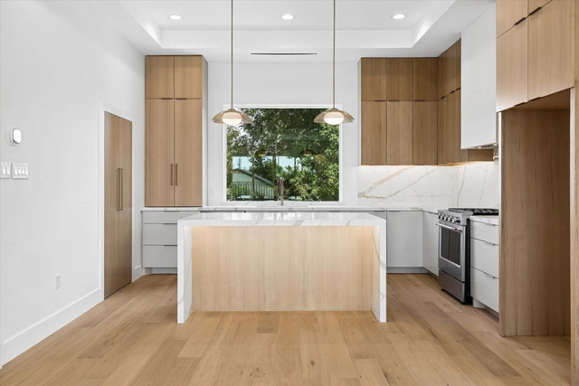 1220 Gregg Street - Photo 1
