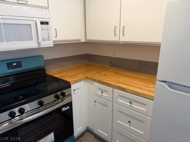 2613 N Decatur Boulevard - Photo 1