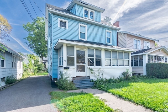 325 S Midler Avenue - Photo 1