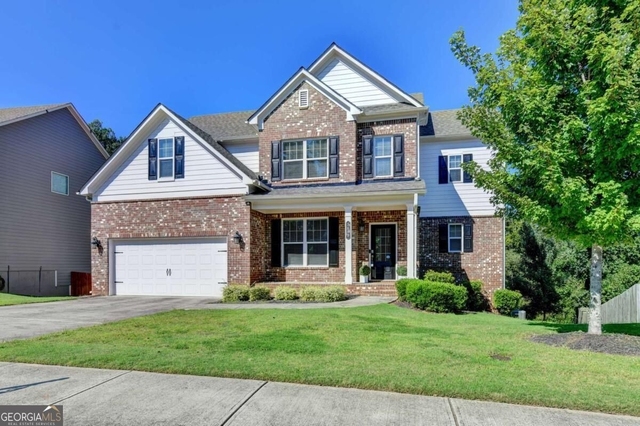 3860 Grandview Manor Drive - Photo 1