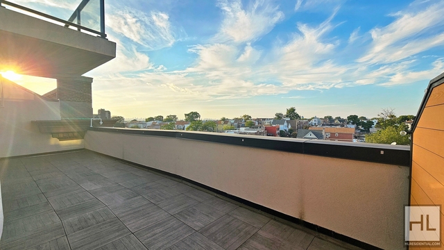 Northern Boulevard - Photo 1