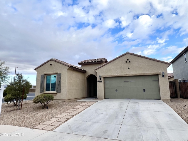 17870 W Hadley Street - Photo 1
