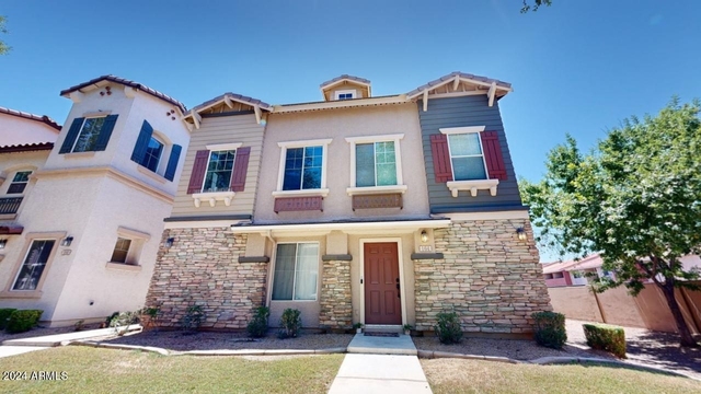 164 W Campbell Court - Photo 1