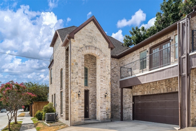 5456 Longview Street - Photo 1