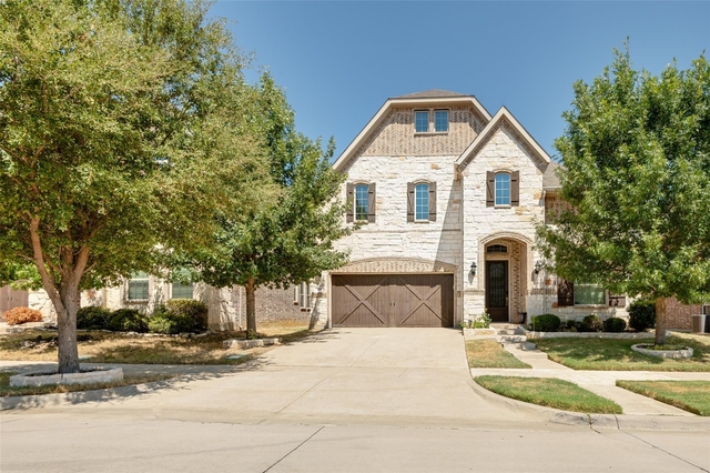 911 Mountain Laurel Drive - Photo 1