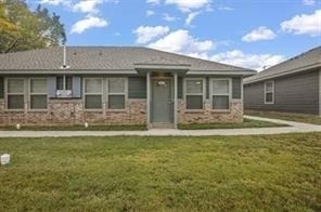 324 W Munson Street - Photo 1