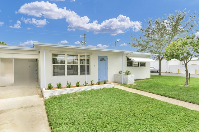 8 Ne 15th Avenue - Photo 1