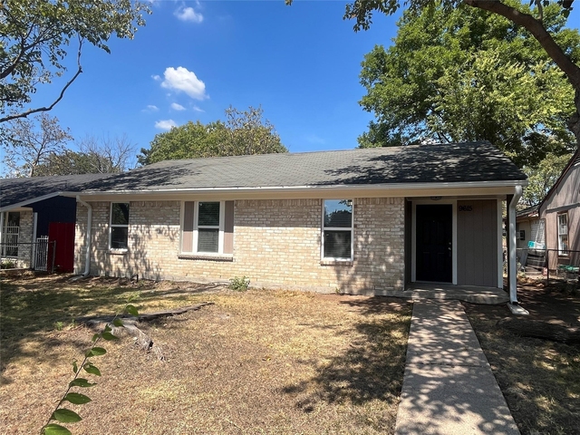9615 Oak Gate Lane - Photo 1