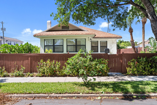 517 55th Street - Photo 1