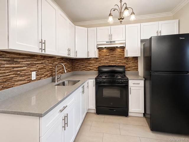 14035 183rd Street - Photo 1