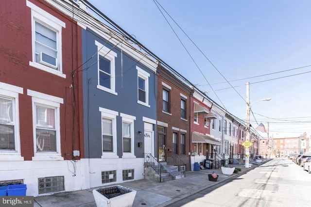 1912 Fontain Street - Photo 1