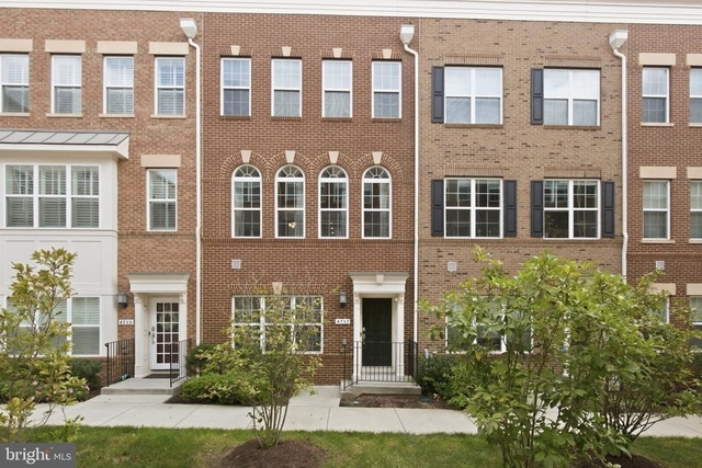 4757 Cherokee Street - Photo 1
