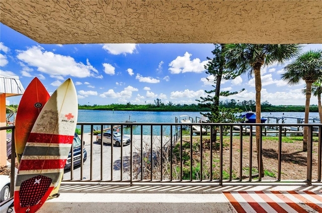 18201 Gulf Boulevard - Photo 1