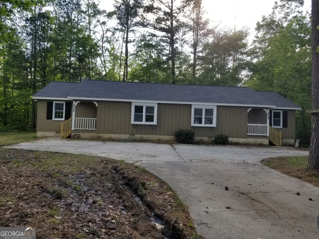 923 Old Summerville Road - Photo 1