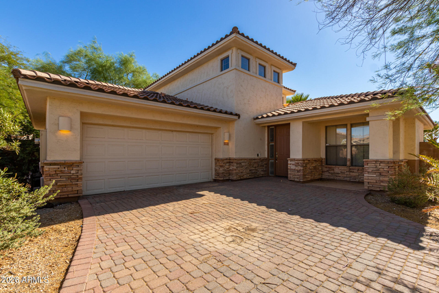 13746 W Cypress Street - Photo 1