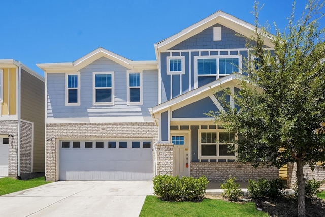 615 Sophia Way - Photo 1