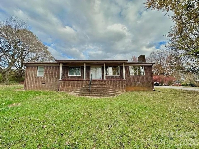 8002 Browne Road - Photo 1