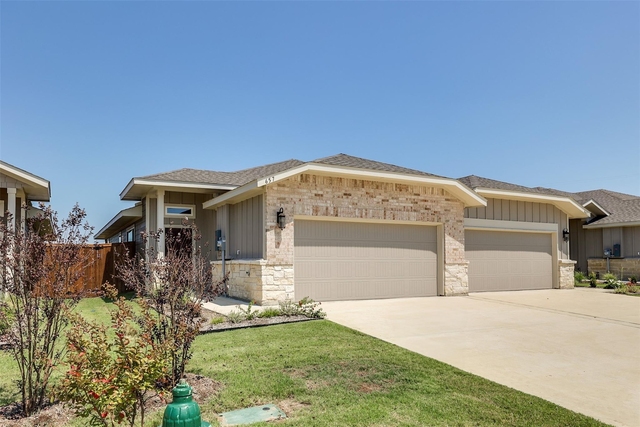 657 Blackland Drive - Photo 1