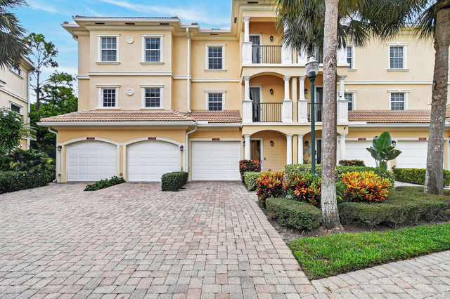 12583 Se Old Cypress Drive - Photo 1