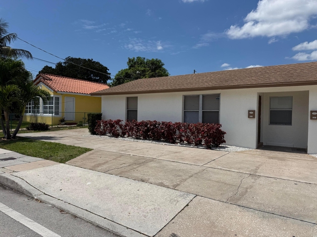 6803 Georgia Avenue - Photo 1