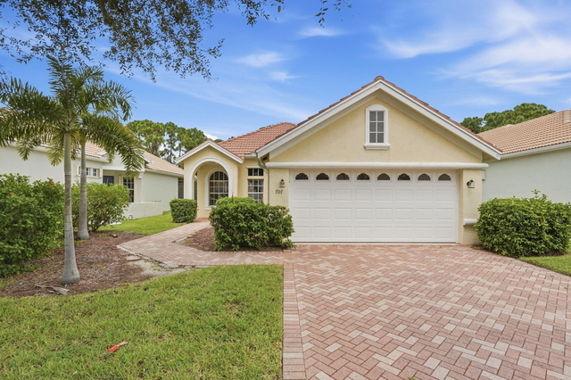 707 Sw San Salvador Cove - Photo 1