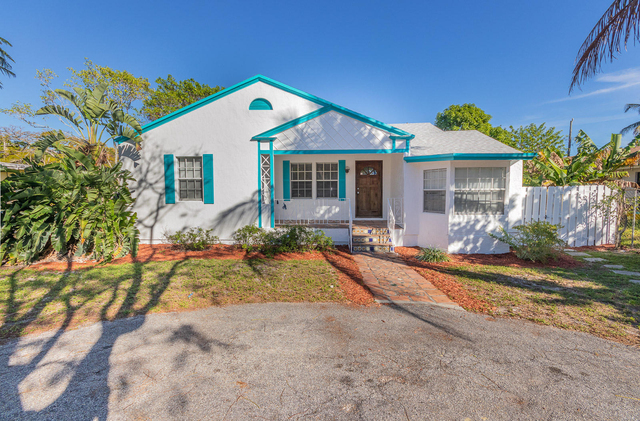 823 Se 3rd Avenue - Photo 1