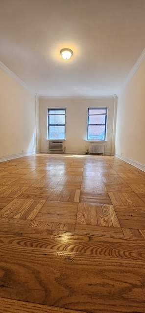 241 East 46th Street , NY 1001 - Photo 1