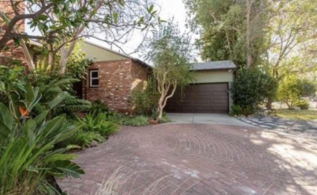 6500 Glade Avenue - Photo 1