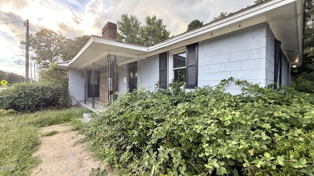 10224 Holly Springs Road - Photo 1