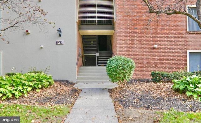 129 Echelon Road - Photo 1